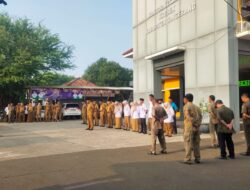 Pemerintah Kecamatan Kresek Gelar Apel Pagi Guna Semakin Meningkatkan Kedisiplinan Kerja dan Keharmonisan Antar Pegawai