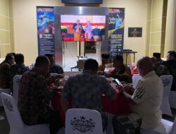 Meriahkan HUT Bhayangkara ke 78, Polres Serang Gelar Nobar Pagelaran Wayang Kulit