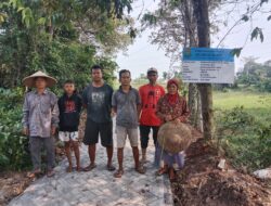 Warga Desa Pabuaran Jayanti Ucapkan Terimakasih Atas Terealisasinya Jalan Paving Block