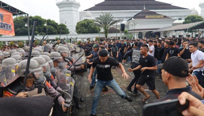 Jelang Pilkada, Polda Banten Gelar Latihan Sispam Kota