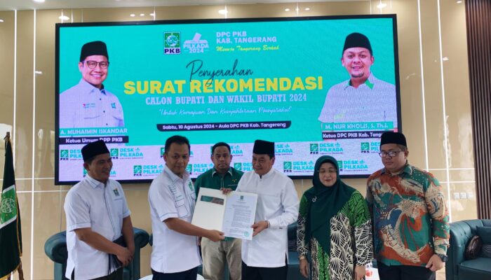 Surat Rekomendasi Dukungan dari PKB, Semakin Meyakinkan dan Menambah Solid Pasangan Maesyal Rasyid – Intan Nurul Hikmah